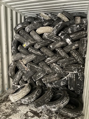 Loading image when exporting used tires(to Central Asia)